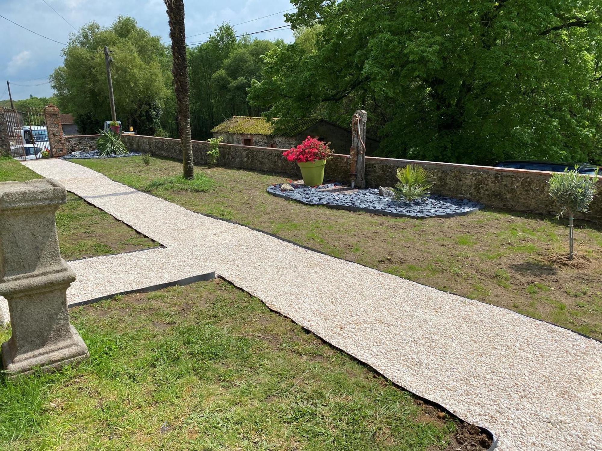 Le Colibri - Domaine De La Houblette Lägenhet Challans Exteriör bild
